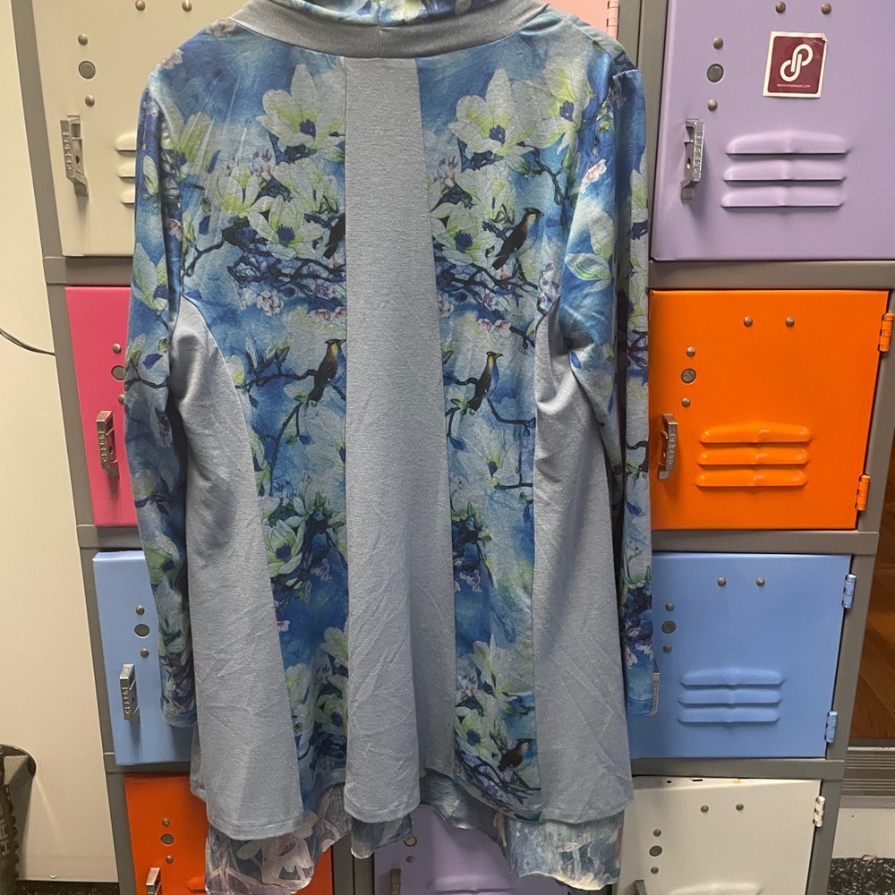 Soft Surroundings Watercolor Ocean Kimono - Picture 2 of 5